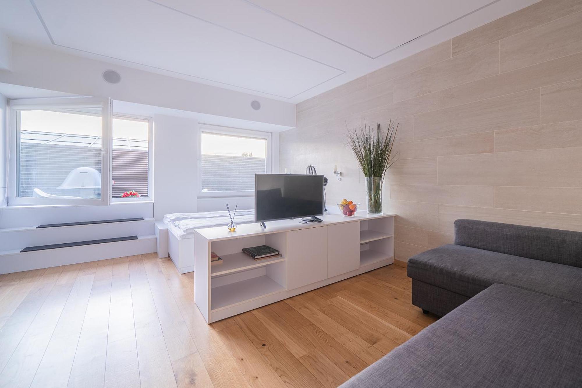 Gyneju Self Check-In Apartments Vilnius Bagian luar foto
